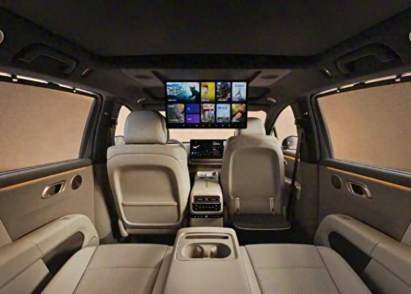 融凯配资 三种动力可选！理想i6内饰官图发布，9月26日上市