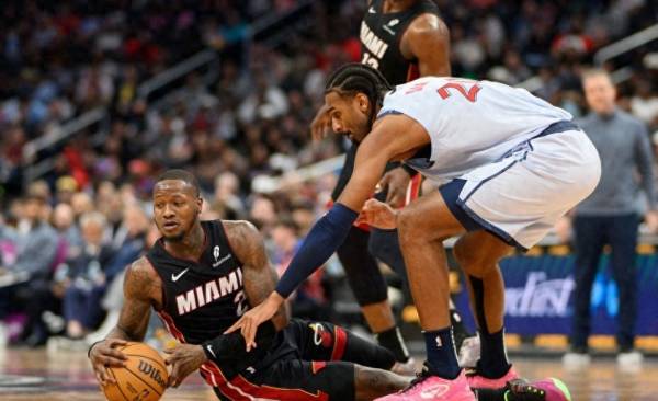 互盈策略 比卢普斯、罗齐尔与琼斯卷入丑闻, NBA陷入空前信任危机